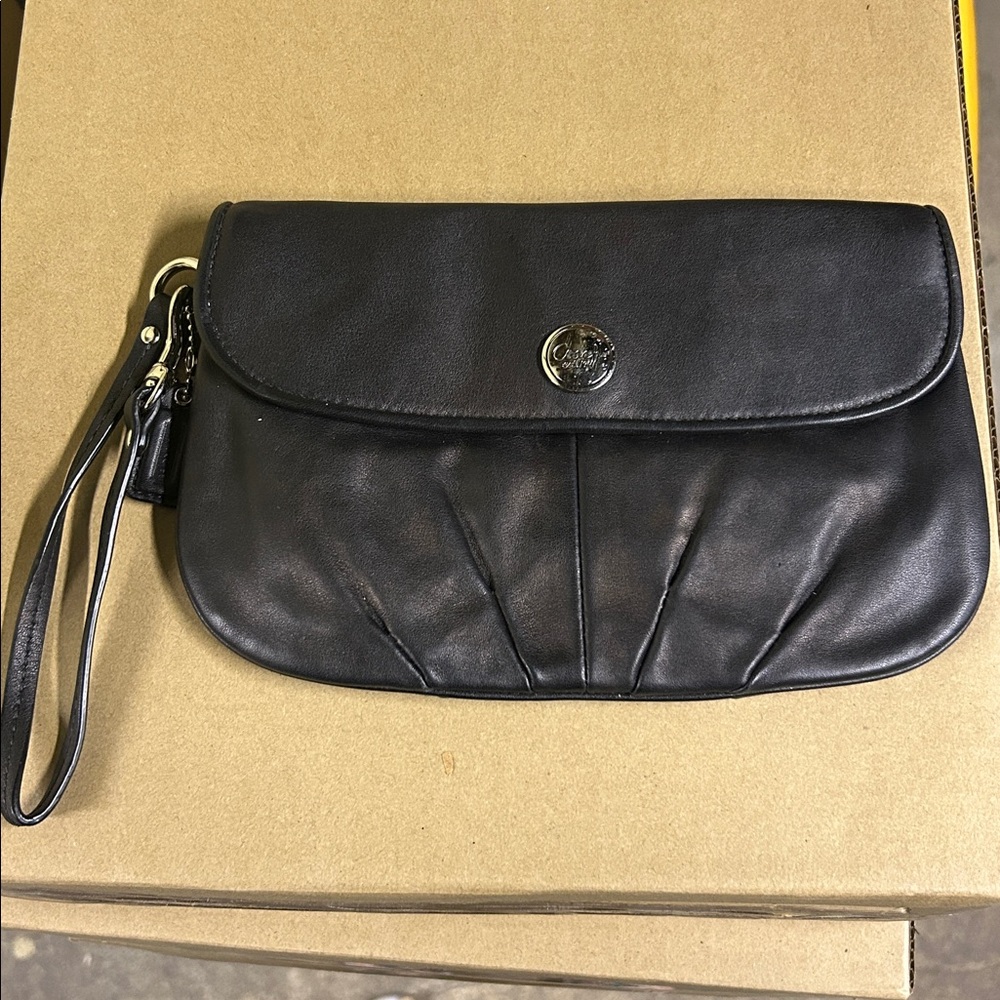 COACH Vintage Large Black Leather Wristlet